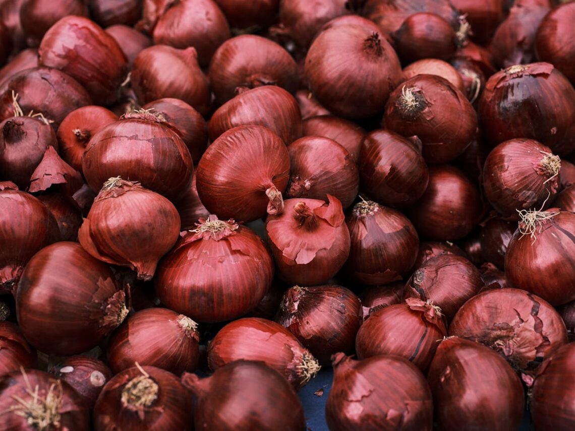 Benefits of Red Onions